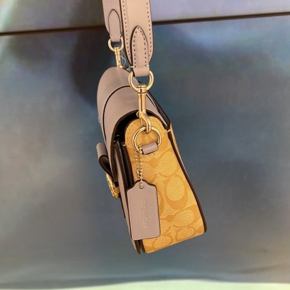 Coach Georgie Saddle Bag In Signature Canvas Light Khaki / Marble Blue - Picture 4 of 16